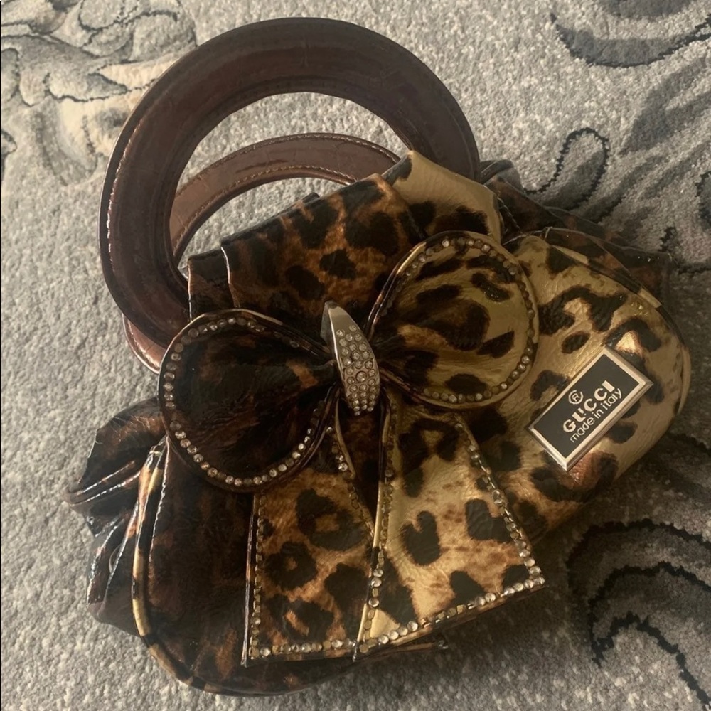 Leopard color hand bag